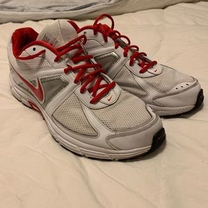 Nike Mens Dart 9 443865-106 White Running Shoes Sneaker Size 14.